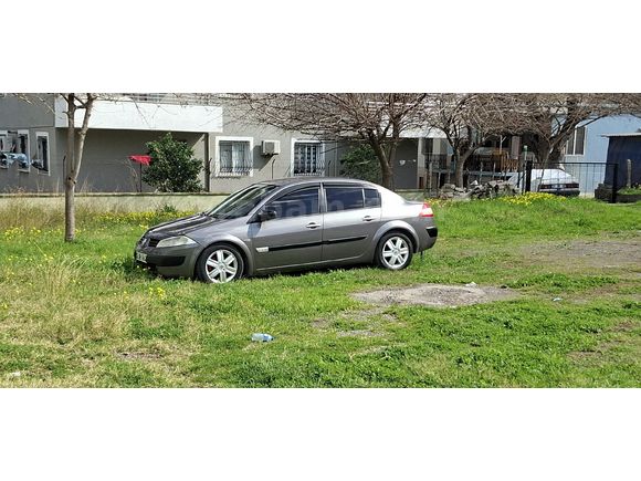 Sahibinden Renault Megane 1.5 dCi Dynamique 2006 Model  270.000 km Gri