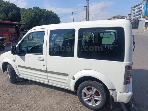 90'lık Ford Tourneo Connect K210S 1.8 2004 Model