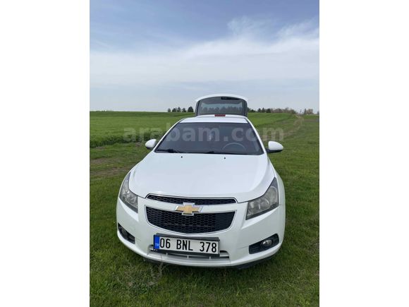 Sahibinden Chevrolet Cruze 1.6 LT 2012 Model  223.000 km Beyaz