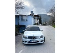 Sahibinden Mercedes - Benz C 180 Kompressor BlueEfficiency AMG 2009 Model son fiyatımdır kısa süreliğine