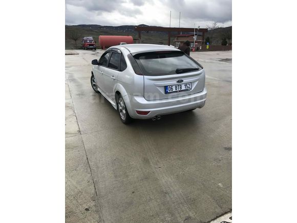 Ford Focus 1.6 TDCi Trend 110 beygir 2008 Model  361.000 km Gri (Gümüş)