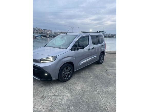 Sahibinden Toyota Proace City 1.5 D Passion X-Pack 2025 Model 