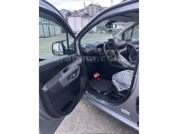Sahibinden Toyota Proace City 1.5 D Passion X-Pack 2025 Model 