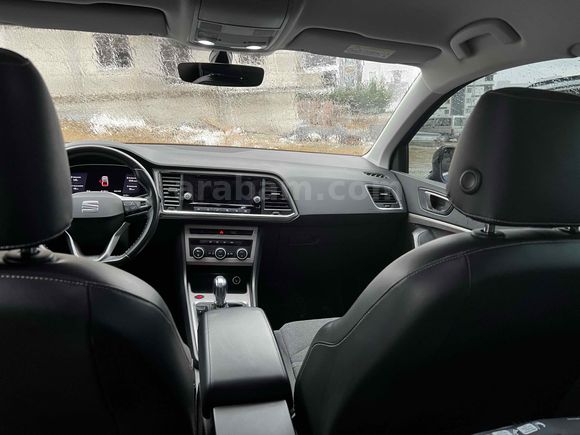 Sahibinden Seat Ateca 1.5 EcoTSI Xperience 2020 Model  87.600 km Mavi