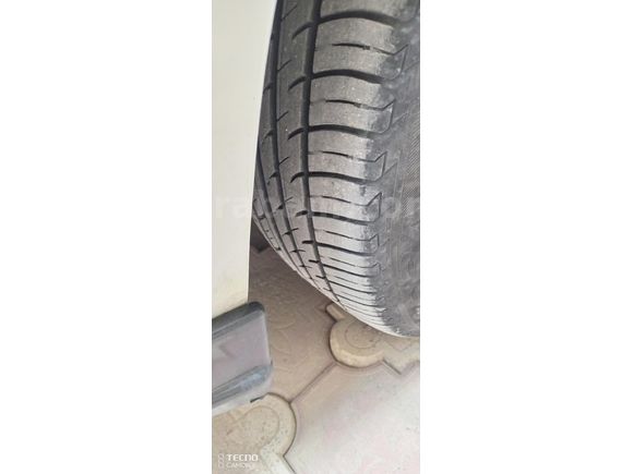 Sahibinden Fiat Linea 1.3 Multijet Active Plus 2012 Model  540.000 km Beyaz