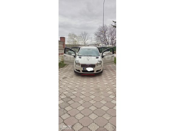 Sahibinden Fiat Linea 1.3 Multijet Active Plus 2012 Model  540.000 km Beyaz
