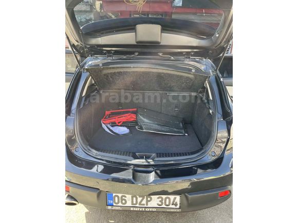 Sahibinden Mazda 3 1.6 Impressive 2010 Model  285.000 km Siyah