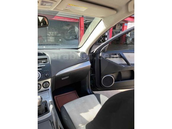 Sahibinden Mazda 3 1.6 Impressive 2010 Model  285.000 km Siyah
