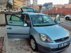 Sahibinden Ford Fiesta 1.4 TDCi Comfort 2007 Model