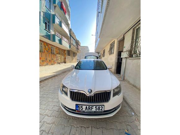 Sahibinden Skoda SuperB 1.6 TDI Elegance 2014 Model 