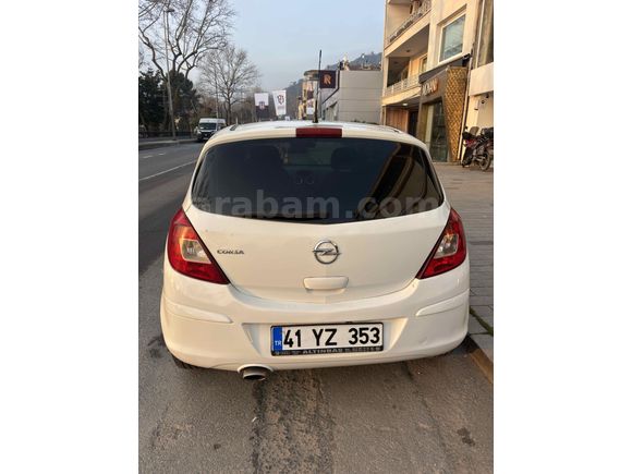 Sahibinden Opel Corsa 1.4 Twinport Active 2014 Model 