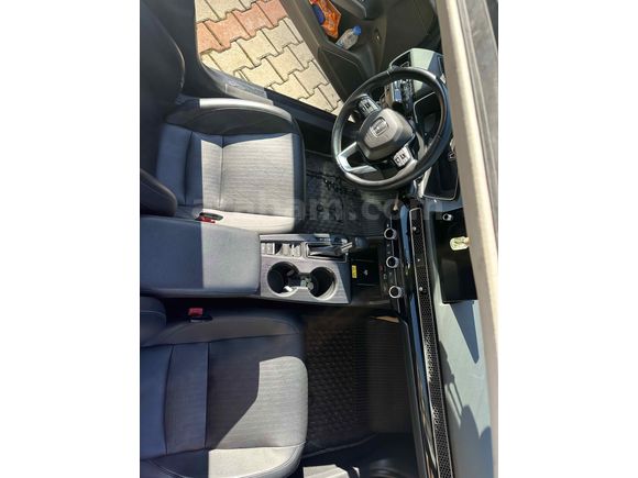 Sahibinden Honda Civic 1.5 i-VTEC Executive Plus 2023 Model 