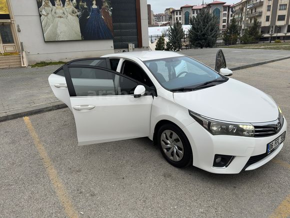 2016 MODEL COROLLA 1.4 D4-D DİZEL-OTOMATİK-160 BİN KM