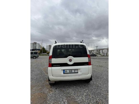 Temiz aile arabası