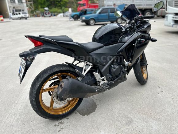 Diyetisyenden Honda CBR 250 R