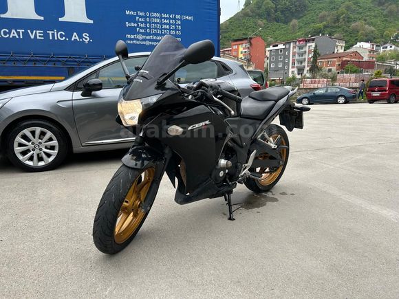 Diyetisyenden Honda CBR 250 R