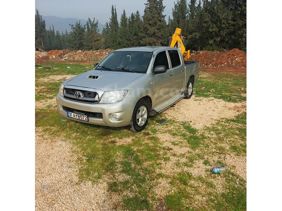 Sahibinden Toyota Hilux 2.5 D-4D 4x2 Comfort 2011 Model