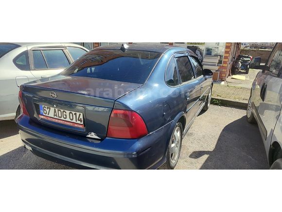 Sahibinden Opel Vectra 1.8 Elegance 2001 Model