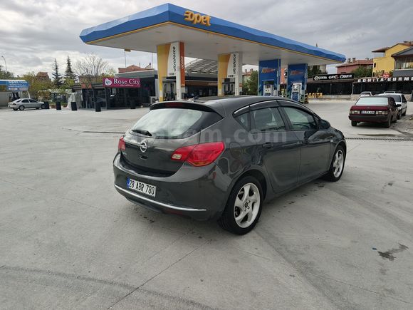 SAHİBİNDEN DEĞİŞENSİZ ASTRA