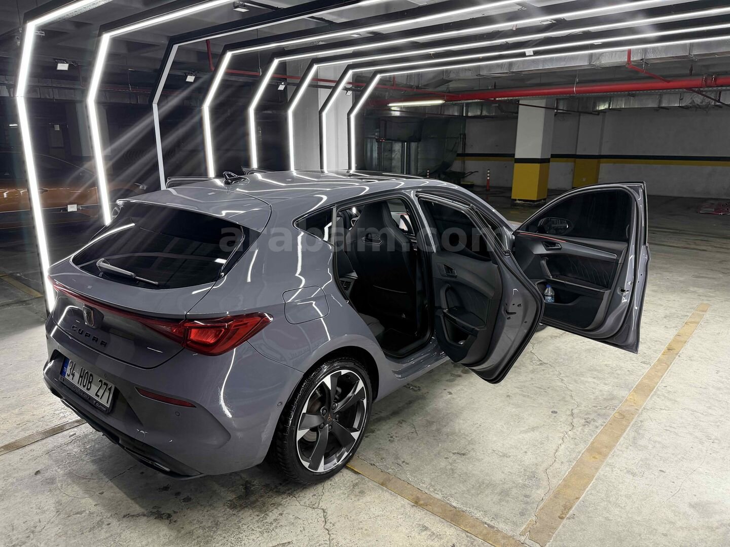 Sahibinden Cupra Leon 1.5 eTSI Standart 2023 Model İstanbul 59.500 km Gri 3