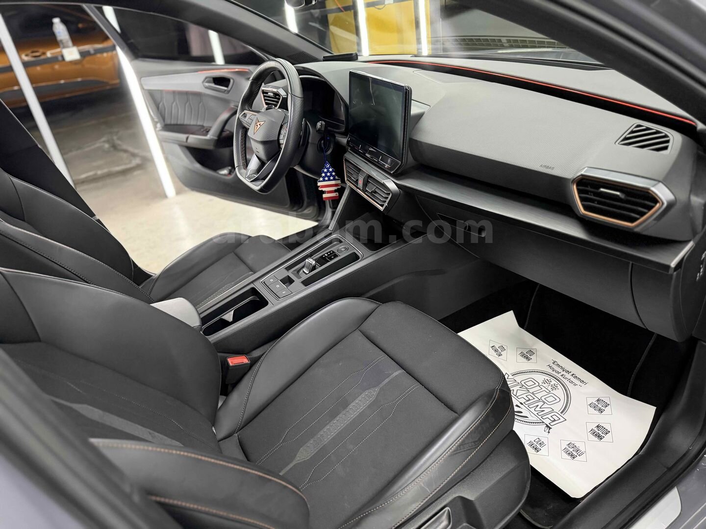 Sahibinden Cupra Leon 1.5 eTSI Standart 2023 Model İstanbul 59.500 km Gri 7