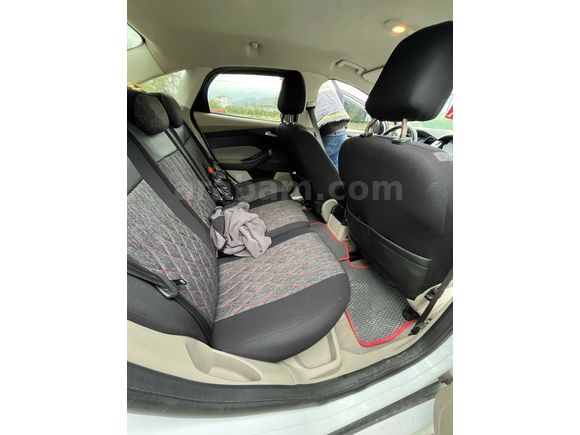 Sahibinden Ford Focus 1.6 Ti-VCT Style 2013 Model 