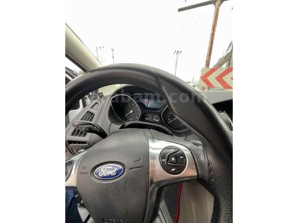 Sahibinden Ford Focus 1.6 Ti-VCT Style 2013 Model 