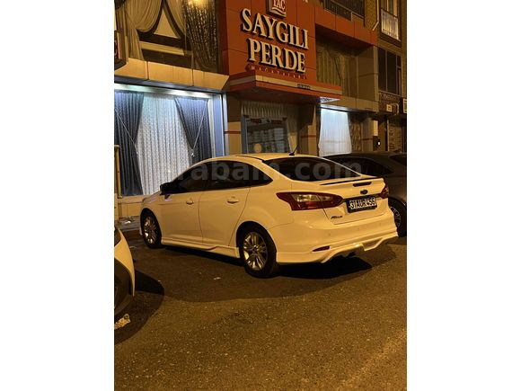 Sahibinden Ford Focus 1.6 Ti-VCT Style 2013 Model 