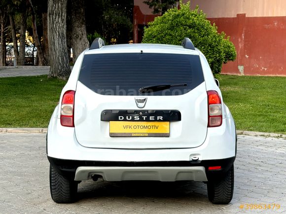 HATASIZ 4X4 DACIA DUSTER 1.5 DCI LAUREATE 2017 MODEL TEMİZ ! ! !