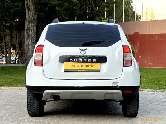 HATASIZ 4X4 DACIA DUSTER 1.5 DCI LAUREATE 2017 MODEL TEMİZ ! ! !
