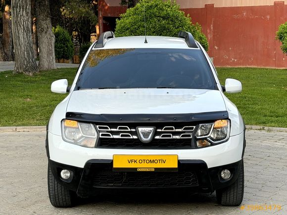HATASIZ 4X4 DACIA DUSTER 1.5 DCI LAUREATE 2017 MODEL TEMİZ ! ! !