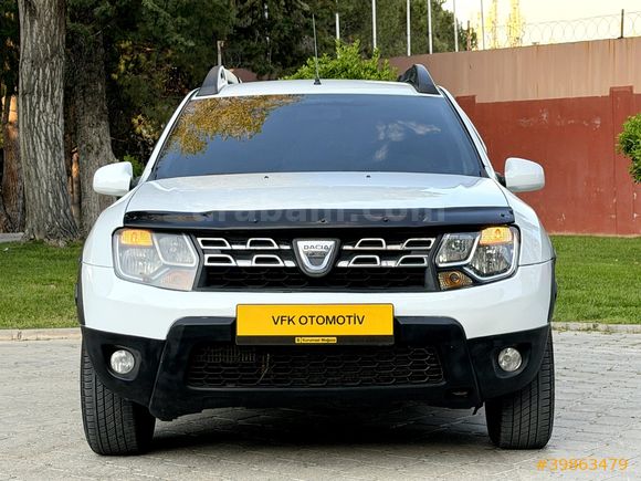 HATASIZ 4X4 DACIA DUSTER 1.5 DCI LAUREATE 2017 MODEL TEMİZ ! ! !