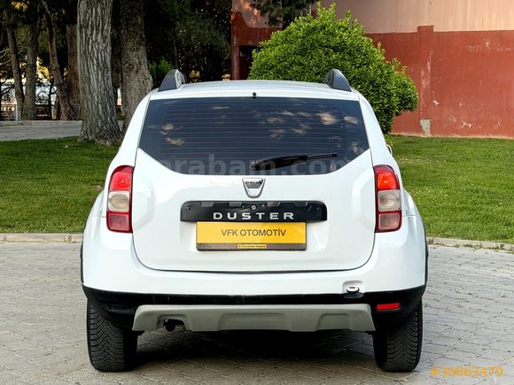 HATASIZ 4X4 DACIA DUSTER 1.5 DCI LAUREATE 2017 MODEL TEMİZ ! ! !