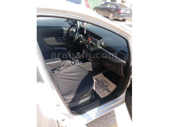 Sahibinden Fiat Linea 1.6 Multijet Active Plus 2011 Model  328.000 km Gri