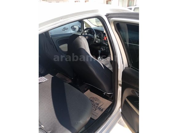 Sahibinden Fiat Linea 1.6 Multijet Active Plus 2011 Model  328.000 km Gri