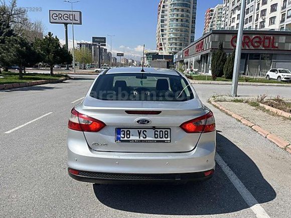 MOTORU SÜPER DERİ ISITMALI KOLTUKLAR