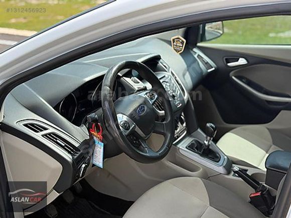 ASLAN CAR - 2014 FORD FOCUS TREND X 1.6TDCİ TRAMERSİZ