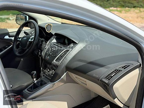 ASLAN CAR - 2014 FORD FOCUS TREND X 1.6TDCİ TRAMERSİZ