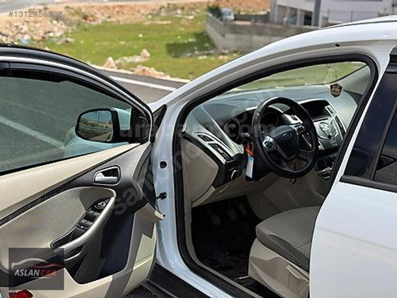 ASLAN CAR - 2014 FORD FOCUS TREND X 1.6TDCİ TRAMERSİZ