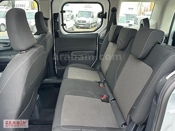 ?ZENGİN'den ?K.KARTI 12 AY TK DAHA 45 KM 2024 COURIER 1.5 DİZEL