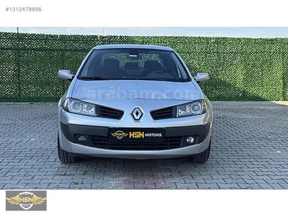 HSN MOTORS'tan KUSURSUZ TEMİZLİKTE MEGANE