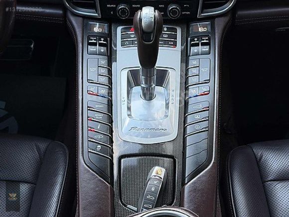 PORSCHE PANAMERA MARSHALL-NAVİ-ÇİFT-SGT-IST-VKM-PLT.EDT-MAKAM