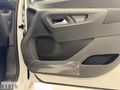 2026 MODEL SIFIR KM OPEL COMBO ESSENTİAL YÜKSEK ORTA KONSOLLU