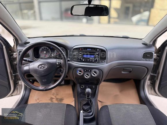 2011 ACCENT ERA 1.4 TEAM ESP'Lİ 133.000 KM'DE CAM GİBİ