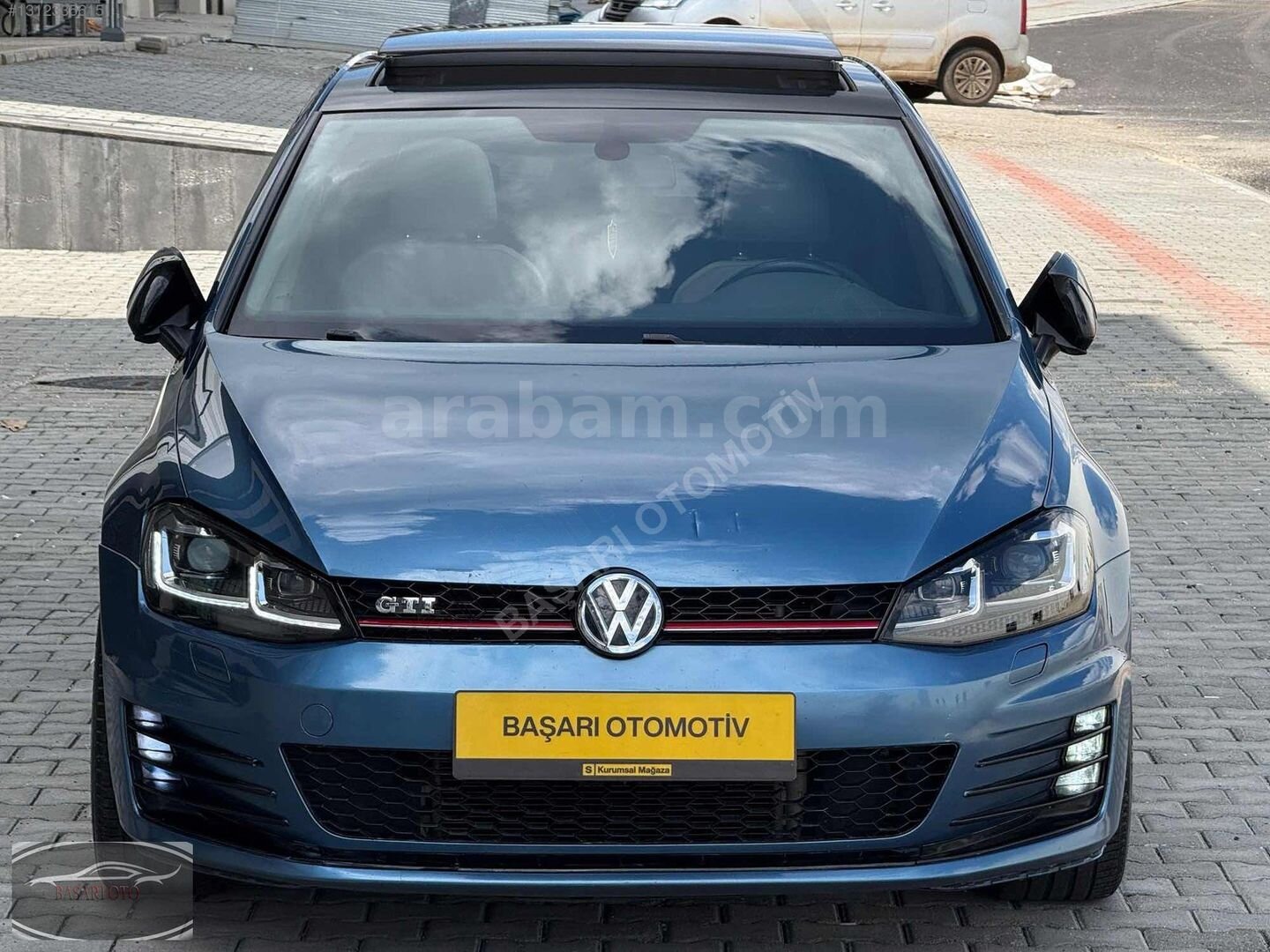 Galeriden Volkswagen Golf 1.6 TDi BlueMotion Comfortline 2015 Model Diyarbakır 215.000 km Mavi 6