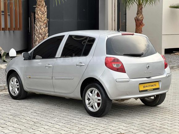 ŞEVİK OTOMOTİV DEN 2007 MODEL CLİO