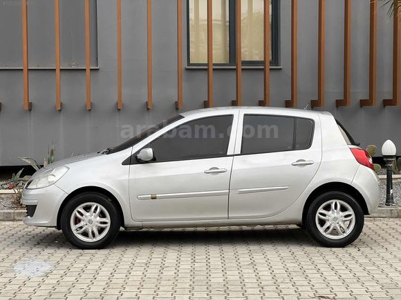 ŞEVİK OTOMOTİV DEN 2007 MODEL CLİO