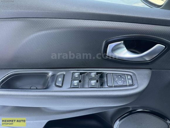 2019 ÇIKIŞLI-OTOMATİK-DİZEL-DEĞİŞENSİZ-TABLET EKRAN-1.5 dCi