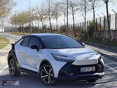 GENÇ MOTORS C-HR 2025 CAM TAVAN 19 BİN KM BOYASIZ KARTA TAKSİT