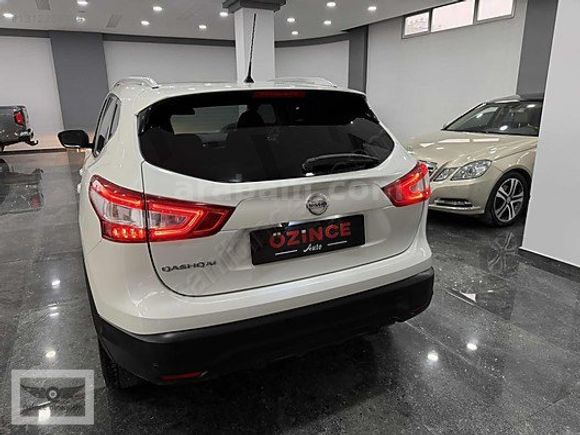 2016 QASHQAİ 1.2 DIG-T SKY PACK CAM TAVAN 84.000 KM'DE HATASIZ.